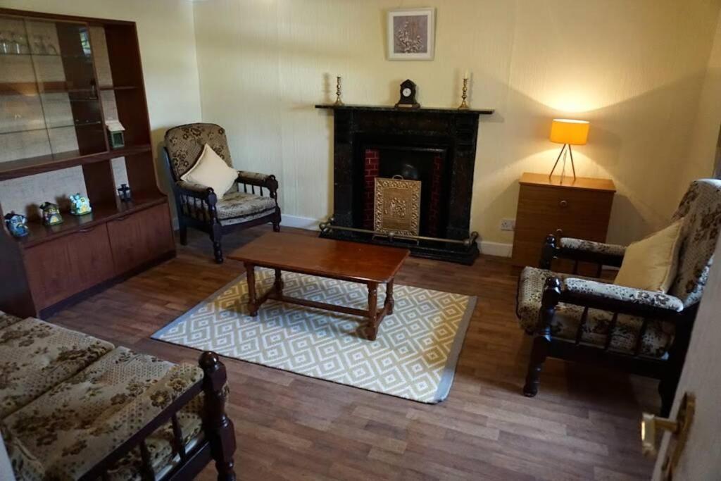 Meenadreen Cottage Donegal Town Extérieur photo